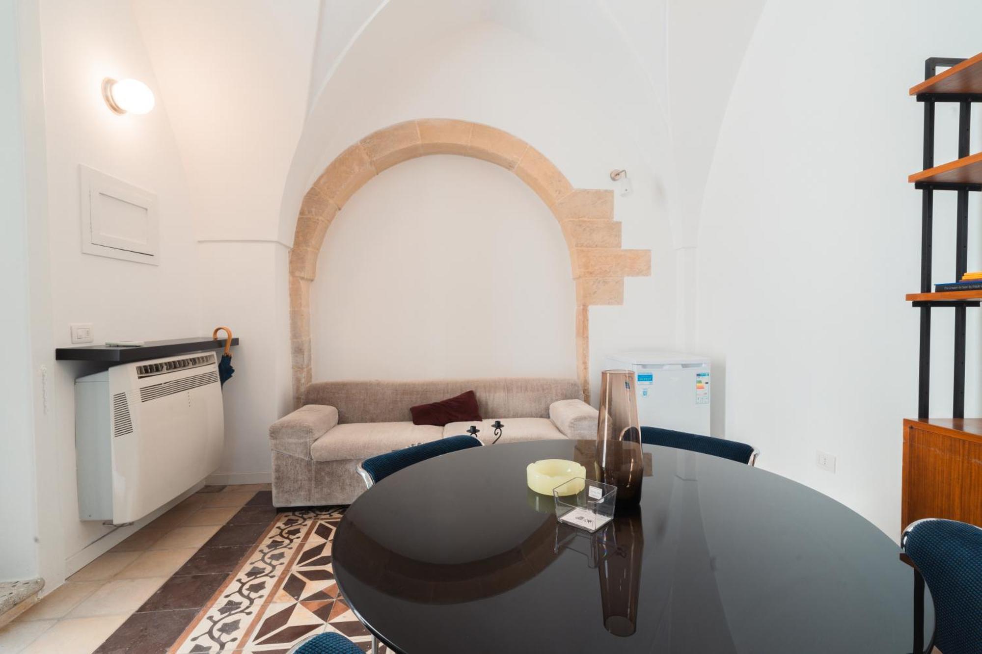 Donna Cristina Historic Apartment Lecce Exterior foto